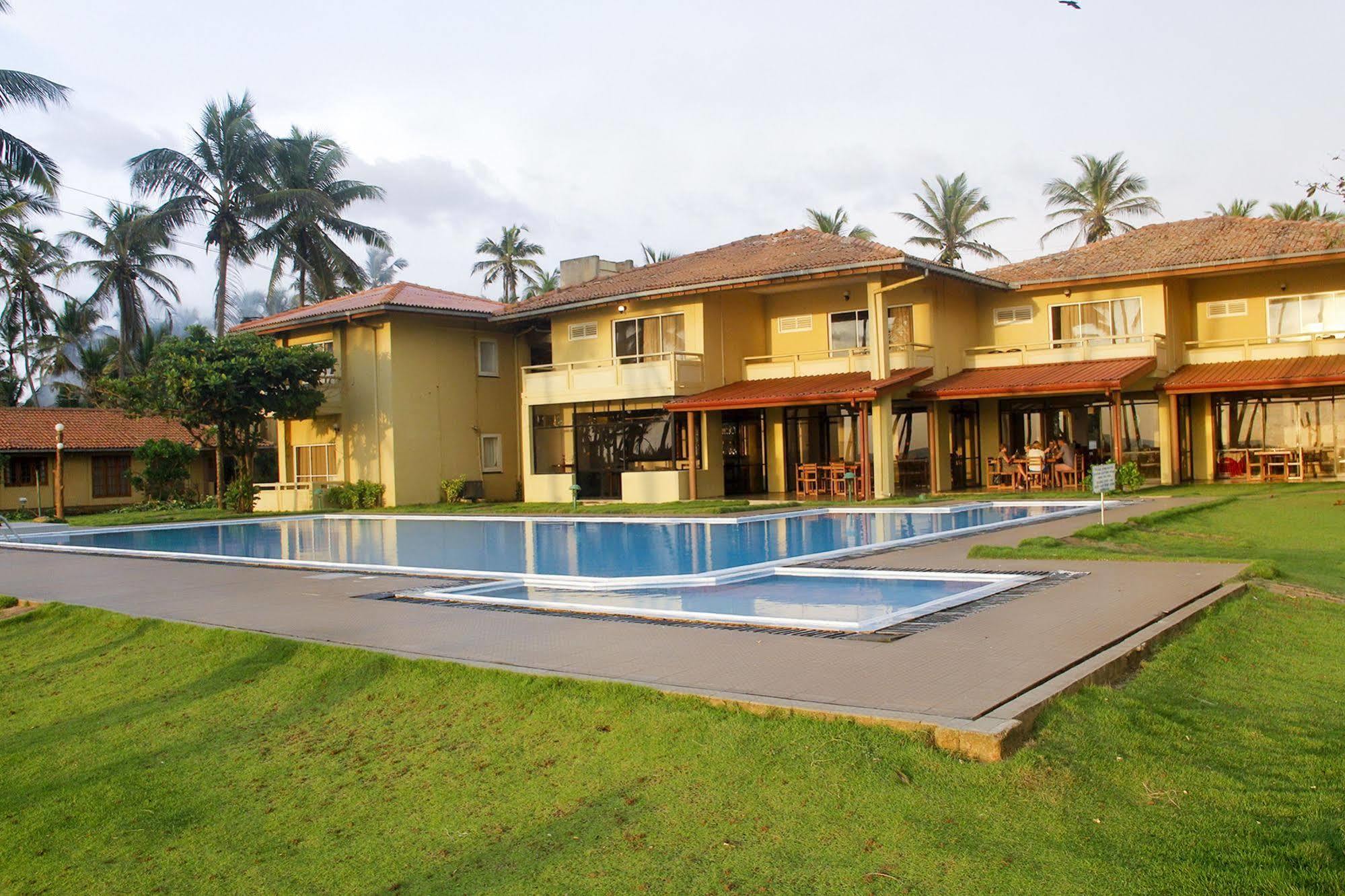 Sanmali Beach Hotel Маравіла Екстер'єр фото